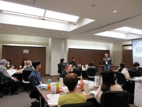 堀井先生によるご講演