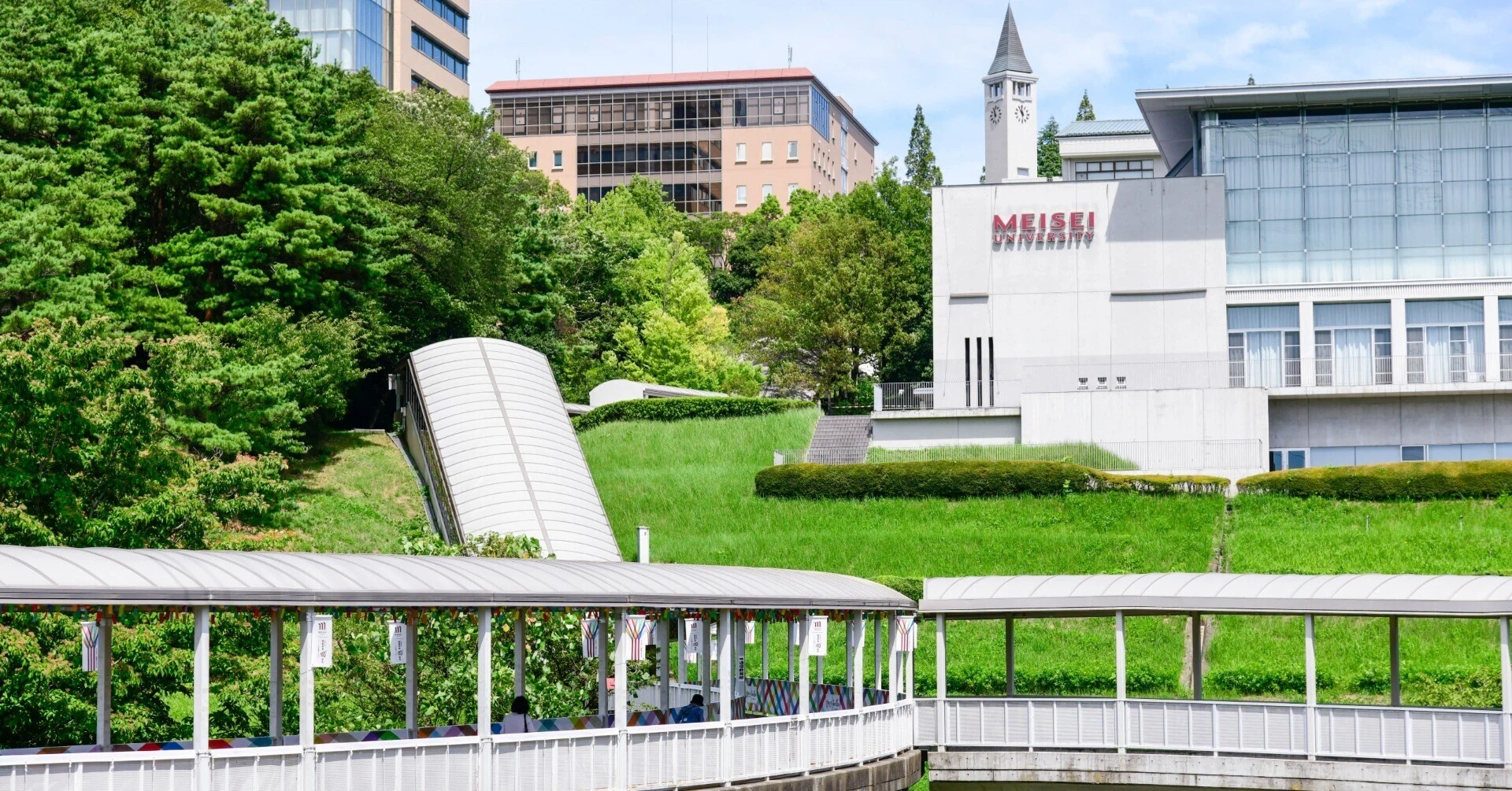 明星大学におけるキャンパス内の自然環境を活用した地域貢献活動｜大学の特長、ココにあり！＃29